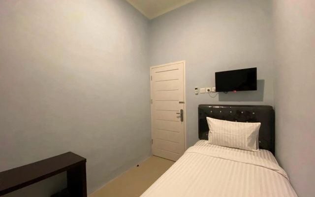 Hsp Residence by OYO Rooms