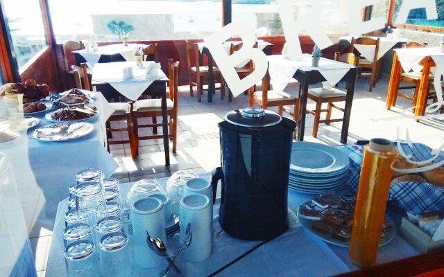 Thania Seaside Smotel - Adults Only