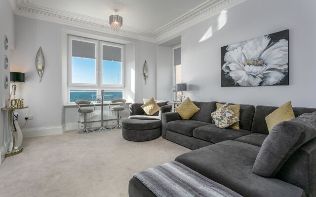 Coastal Retreat - Donnini Apartments