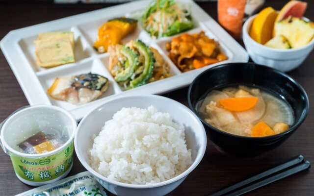 Super Hotel Naha Shintoshin
