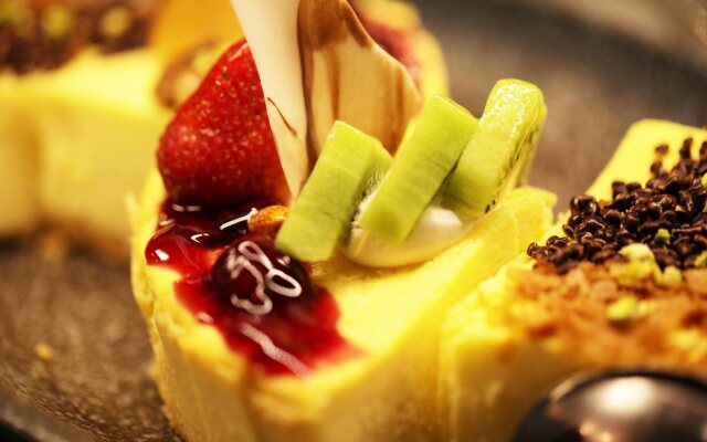 Zhuhai Charming Holiday Hotel