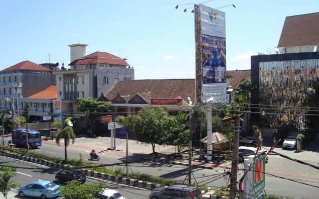 Bali Caps Hostel