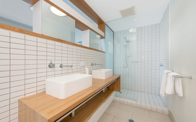 1 Bright Point Apartment 5101
