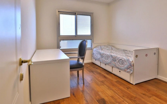 City center relax apartment
