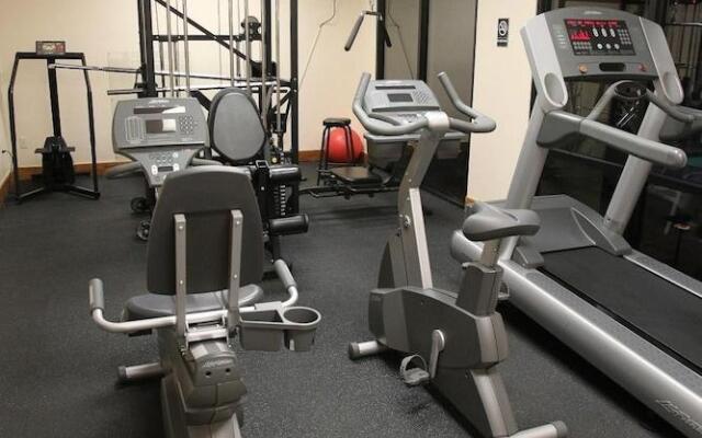 Gateway Studio Suites