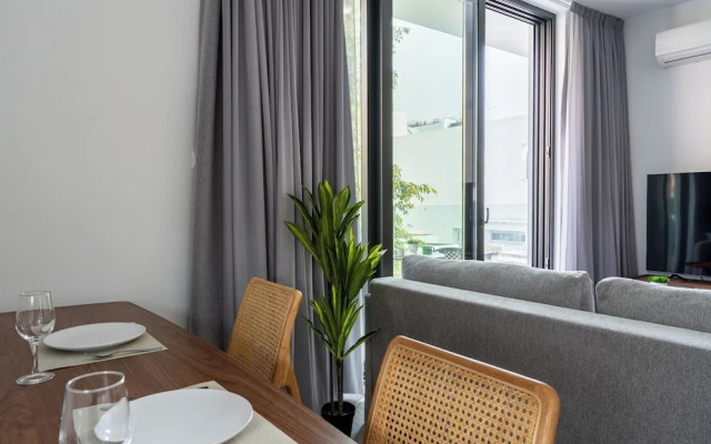 Solara - Stylish Balcony Apartments in Larnaca