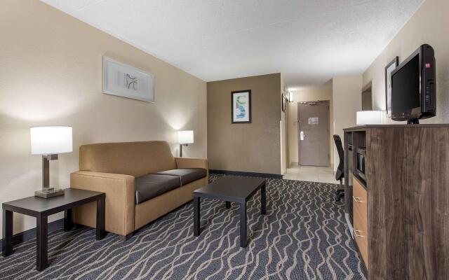 Quality Inn & Suites Lafayette I-65