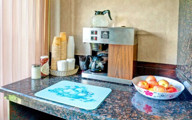 Knights Inn Kitchener