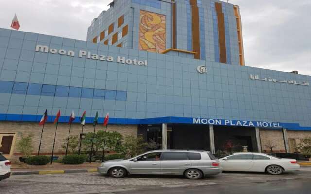 Moon Plaza Hotel