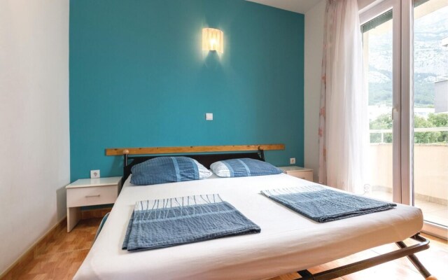 Amazing Apartment in Makarska With 2 Bedrooms and Wifi