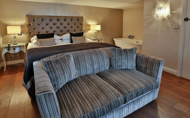 Sanctum On The Green - A Bespoke Hotel