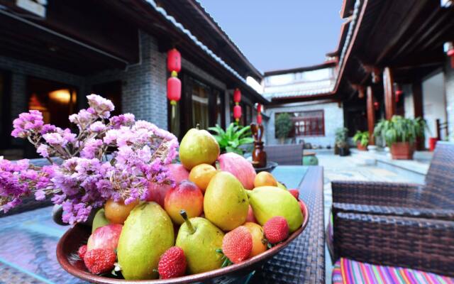Lijiang Shuhe A Cup of Tea Hotel