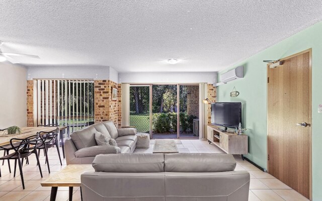 Grevillia, Bay Parklands, Unit 38/2 Gowrie Avenue