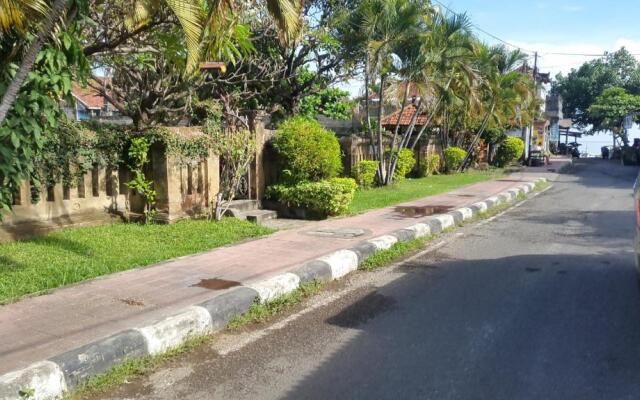 Bayu Mantra Bungalows