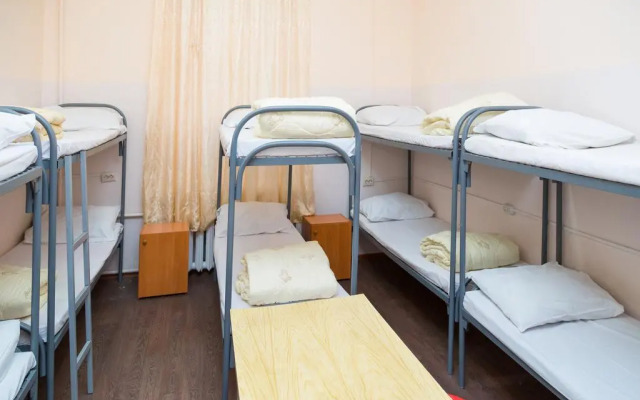 Хостел с легким паром