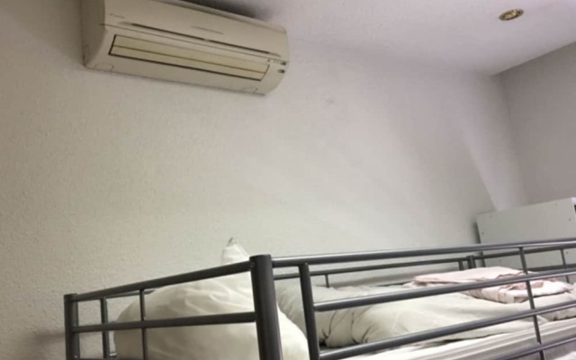 Apartmenti Chamartin- Hostel