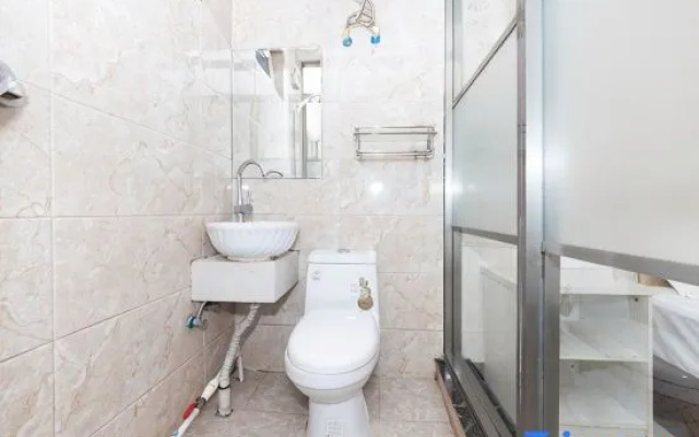 Dingsheng Hotel Harbin – Bathroom – Harbin