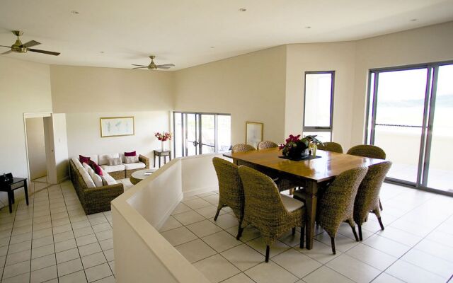 Portside Whitsunday Luxury Holiday Apartments