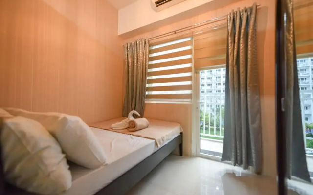 USP Suites at Shore Residences