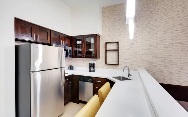 Residence Inn By Marriott Austin Airport