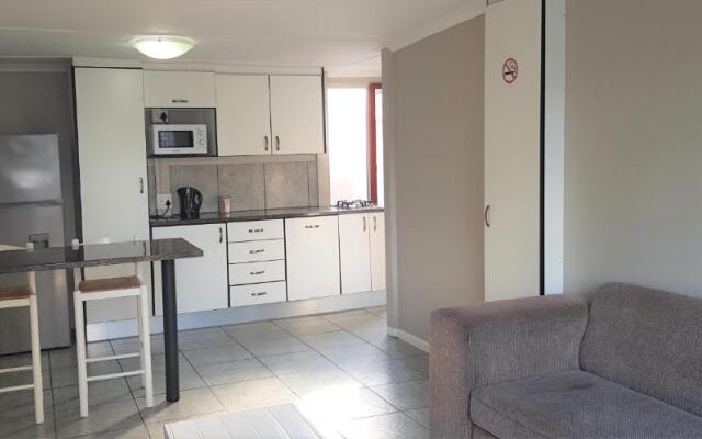 Kelzane Self-Catering