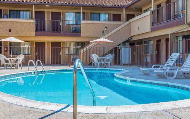 Rodeway Inn Santee San Diego East