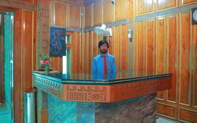 Hotel Riveria