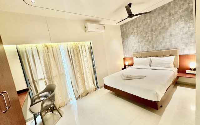 StayBird - Azure Suites Business Hotel