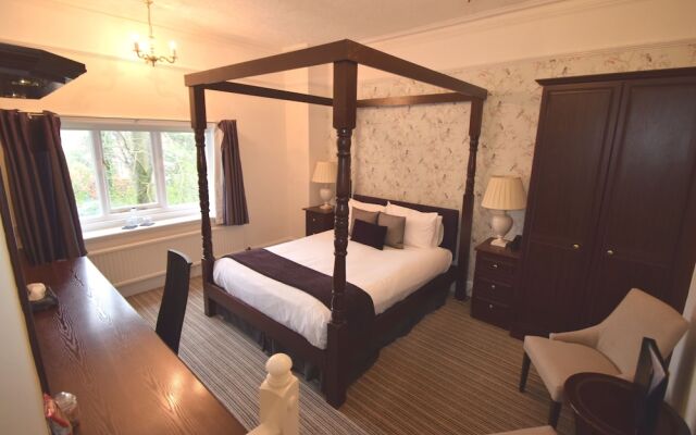 The Riverhill Hotel  Restaurant
