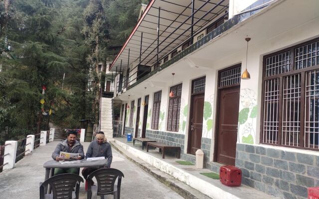 International Youth Club - Hostel