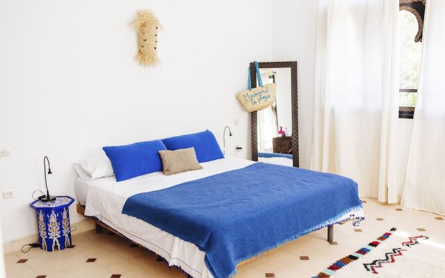 La Maison des Ailleurs