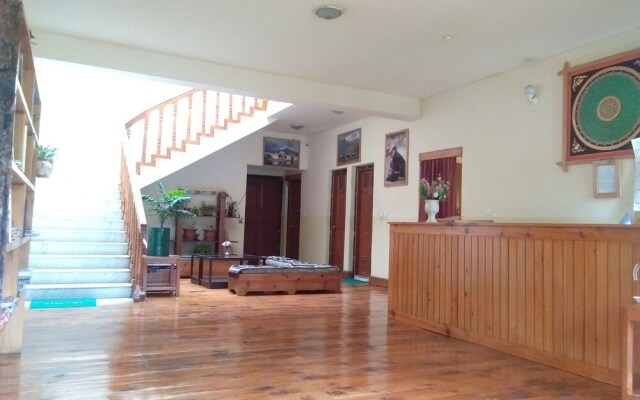 Nirvana Lodge