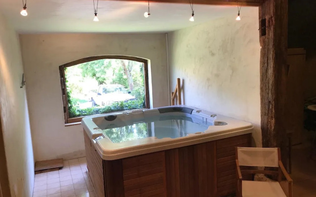 Villa With 4 Bedrooms in Saint-laurent-des-hommes, With Private Pool,