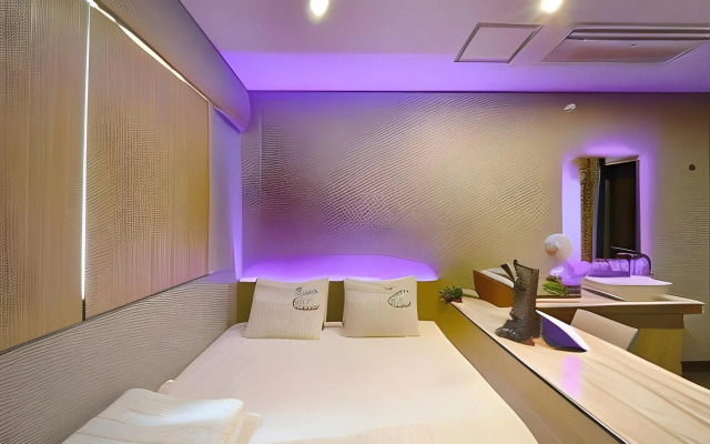 Nampo Comma Hotel