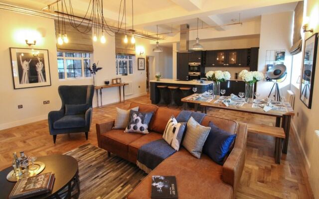 TP Apartments - Great Charles Penthouse