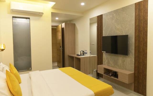 Le Cypress - Bareilly