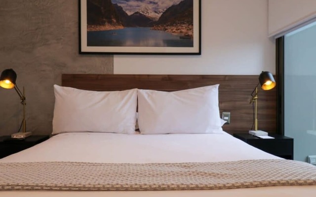w Cozy Loft With Balcony in Barranco