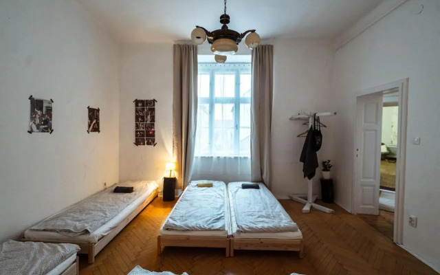 Óvatos apartman