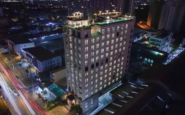 The Skye Phnom Penh Hotel & Apartments