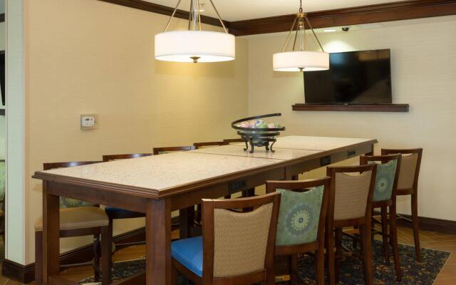 Hampton Inn Buffalo-Williamsville