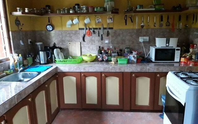 Manel Guesthouse
