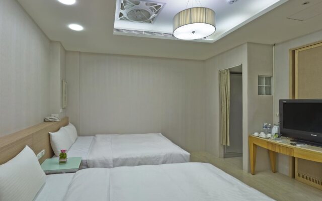 Shihlin Service Apartment