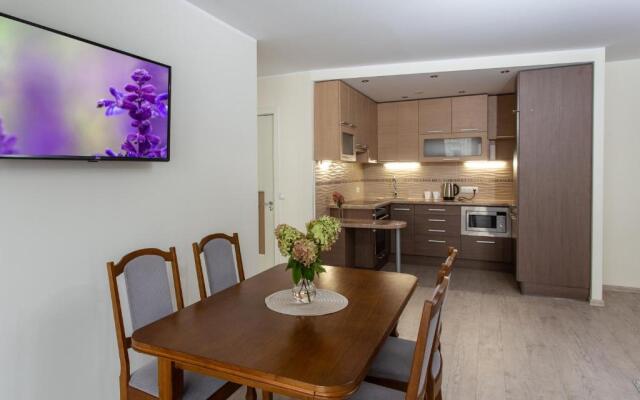 Violetos Lux Apartamentai