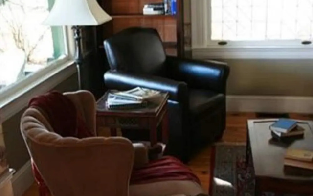 The Glens Falls Inn