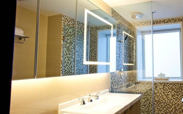 Locca Service Apartment