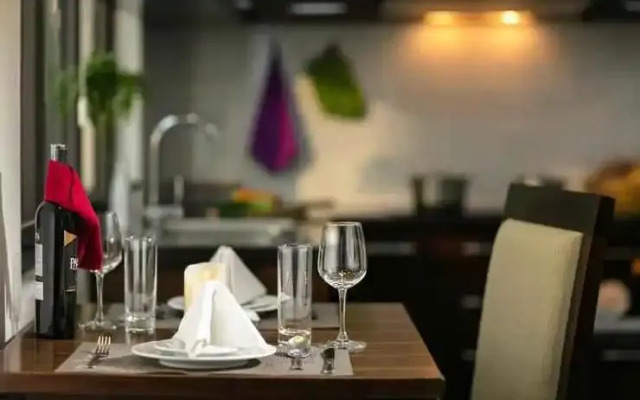 Poonsa Cau Giay Apartment