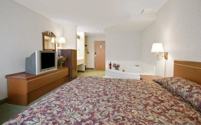 Americas Best Value Sandman Inn