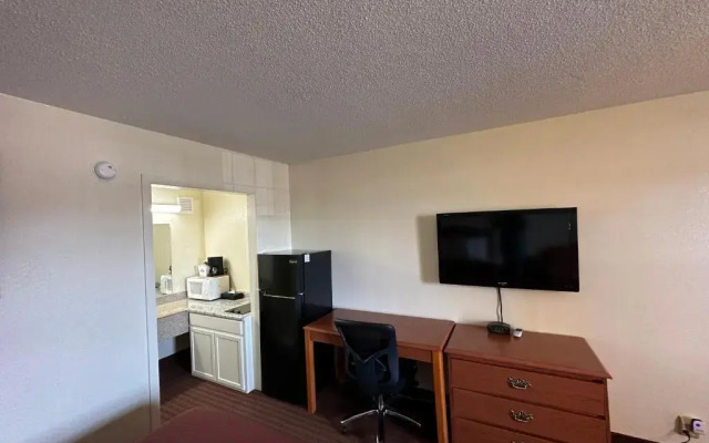 Days Inn Searcy
