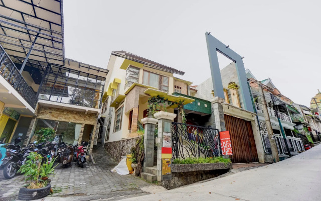 OYO 90531 Griya Muslim Syariah