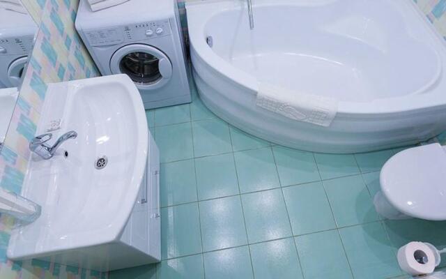 Roomer (Румер) на проспекте Независимости 74